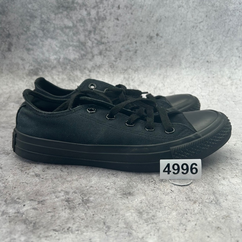Converse Chuck Taylor All Star Women 6 Black Low Top Sneakers M5039 Canvas